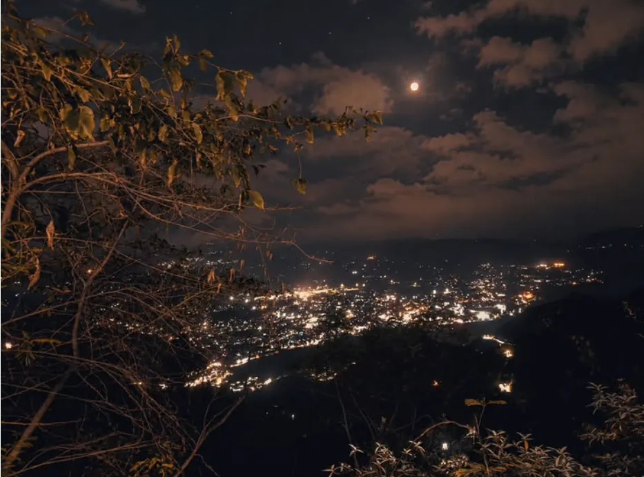 Moonbay Town